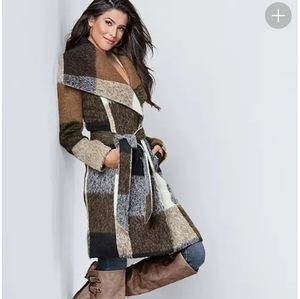 Venus Wrap Coat